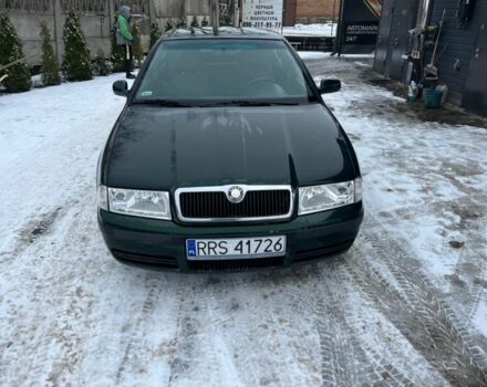 Зеленый Шкода Октавия, объемом двигателя 1.9 л и пробегом 300 тыс. км за 2400 $, фото 1 на Automoto.ua