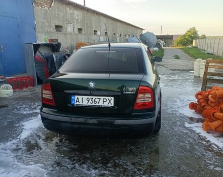 Зеленый Шкода Октавия, объемом двигателя 1.6 л и пробегом 320 тыс. км за 4700 $, фото 1 на Automoto.ua
