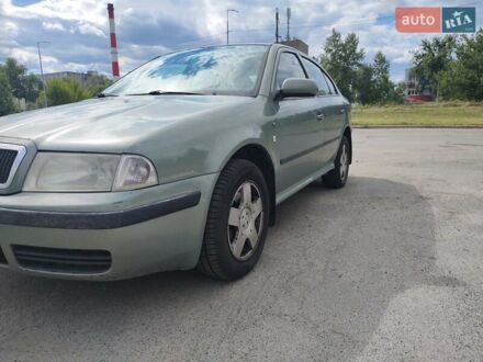 Шкода Октавія 2003 у Києві на Automoto.ua Зелений Шкода Октавія, об'ємом двигуна 1.78 л та пробігом 426 тис. км за 3500 $, фото 1 на Automoto.ua