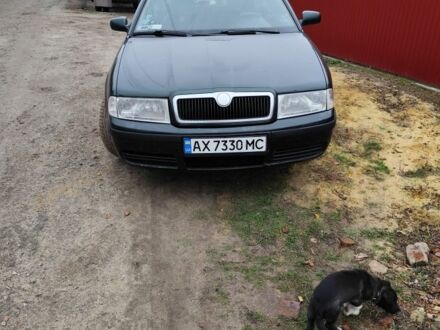 Зеленый Шкода Октавия, объемом двигателя 1.9 л и пробегом 360 тыс. км за 4300 $, фото 1 на Automoto.ua