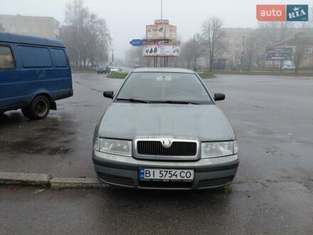 Зеленый Шкода Октавия, объемом двигателя 1.6 л и пробегом 236 тыс. км за 3535 $, фото 1 на Automoto.ua