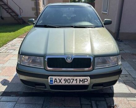 Зелений Шкода Октавія, об'ємом двигуна 1.6 л та пробігом 292 тис. км за 5100 $, фото 1 на Automoto.ua