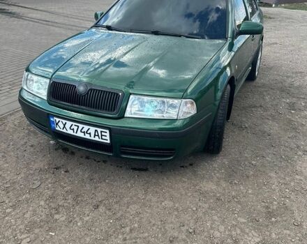 Зеленый Шкода Октавия, объемом двигателя 1.78 л и пробегом 303 тыс. км за 5200 $, фото 1 на Automoto.ua