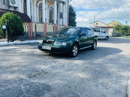 Шкода Октавия 2004 в Каменское - Днепродзержинск на Automoto.ua Зеленый Шкода Октавия, объемом двигателя 1.8 л и пробегом 263 тыс. км за 4500 $, фото 1 на Automoto.ua