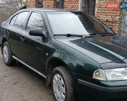 Зеленый Шкода Октавия, объемом двигателя 1.6 л и пробегом 301 тыс. км за 2800 $, фото 1 на Automoto.ua