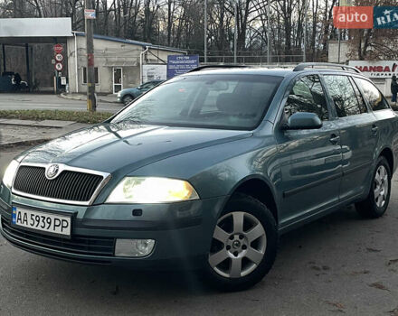 Зелений Шкода Октавія, об'ємом двигуна 1.6 л та пробігом 230 тис. км за 4600 $, фото 1 на Automoto.ua