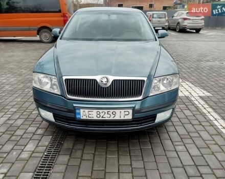 Зелений Шкода Октавія, об'ємом двигуна 1.6 л та пробігом 299 тис. км за 4500 $, фото 1 на Automoto.ua