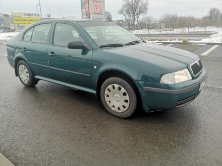 Зелений Шкода Октавія, об'ємом двигуна 0 л та пробігом 302 тис. км за 1600 $, фото 1 на Automoto.ua