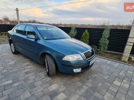 Зеленый Шкода Октавия, объемом двигателя 1.6 л и пробегом 173 тыс. км за 5300 $, фото 1 на Automoto.ua