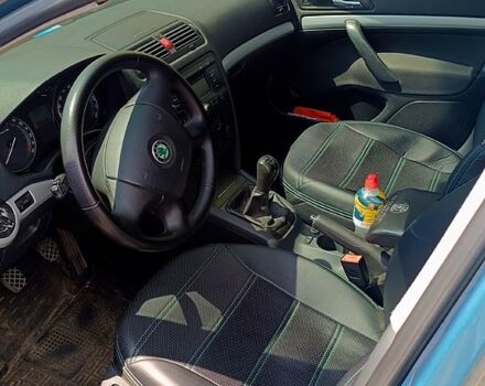 Зелений Шкода Октавія, об'ємом двигуна 1.6 л та пробігом 213 тис. км за 5200 $, фото 1 на Automoto.ua