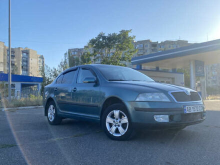 Шкода Октавія 2005 у Миколаєві на Automoto.ua Зелений Шкода Октавія, об'ємом двигуна 1.6 л та пробігом 251 тис. км за 5500 $, фото 1 на Automoto.ua