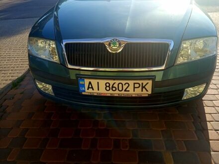 Зелений Шкода Октавія, об'ємом двигуна 1.6 л та пробігом 225 тис. км за 7000 $, фото 1 на Automoto.ua