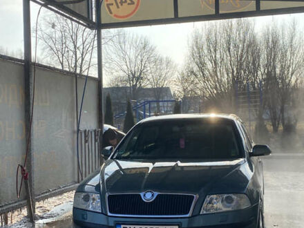 Зеленый Шкода Октавия, объемом двигателя 1.9 л и пробегом 470 тыс. км за 5700 $, фото 1 на Automoto.ua