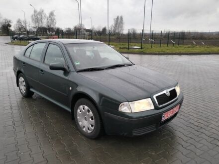 Зелений Шкода Октавія, об'ємом двигуна 1.6 л та пробігом 237 тис. км за 5300 $, фото 1 на Automoto.ua