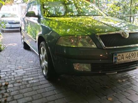 Шкода Октавія 2006 у Черкасах на Automoto.ua Зелений Шкода Октавія, об'ємом двигуна 2 л та пробігом 201 тис. км за 7192 $, фото 1 на Automoto.ua