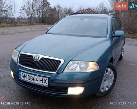 Зеленый Шкода Октавия, объемом двигателя 1.6 л и пробегом 203 тыс. км за 6000 $, фото 1 на Automoto.ua