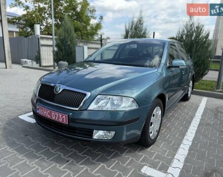 Зелений Шкода Октавія, об'ємом двигуна 1.6 л та пробігом 209 тис. км за 6450 $, фото 1 на Automoto.ua