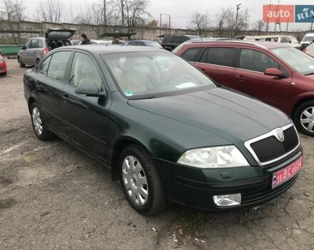 Зеленый Шкода Октавия, объемом двигателя 1.6 л и пробегом 290 тыс. км за 6300 $, фото 1 на Automoto.ua