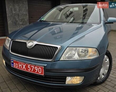 Зеленый Шкода Октавия, объемом двигателя 1.6 л и пробегом 218 тыс. км за 5450 $, фото 1 на Automoto.ua