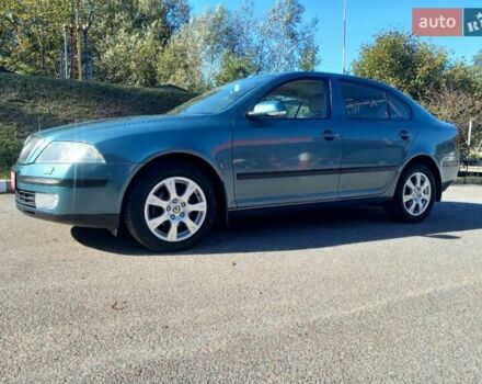 Зелений Шкода Октавія, об'ємом двигуна 1.6 л та пробігом 203 тис. км за 7500 $, фото 1 на Automoto.ua