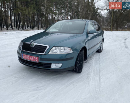 Зеленый Шкода Октавия, объемом двигателя 1.6 л и пробегом 219 тыс. км за 7250 $, фото 1 на Automoto.ua