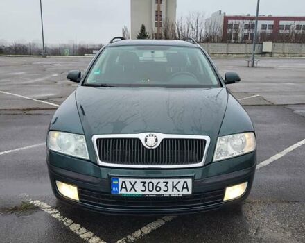 Зеленый Шкода Октавия, объемом двигателя 1.6 л и пробегом 201 тыс. км за 6000 $, фото 1 на Automoto.ua