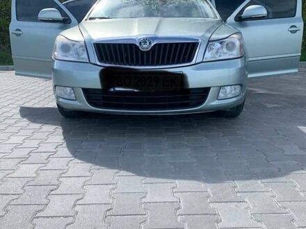 Зеленый Шкода Октавия, объемом двигателя 1.6 л и пробегом 280 тыс. км за 6200 $, фото 1 на Automoto.ua