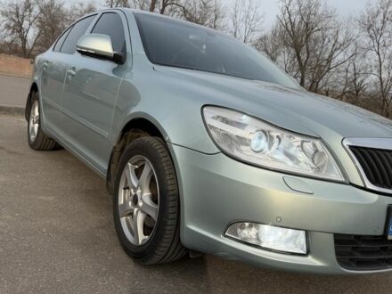 Зелений Шкода Октавія, об'ємом двигуна 1.6 л та пробігом 248 тис. км за 8700 $, фото 1 на Automoto.ua
