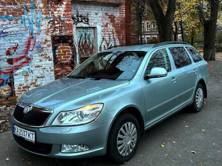 Шкода Октавия 2010 в Умани на Automoto.ua Зеленый Шкода Октавия, объемом двигателя 1.6 л и пробегом 275 тыс. км за 7500 $, фото 1 на Automoto.ua