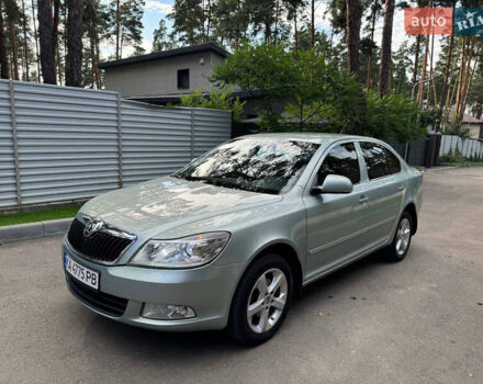 Зелений Шкода Октавія, об'ємом двигуна 1.6 л та пробігом 236 тис. км за 8199 $, фото 1 на Automoto.ua