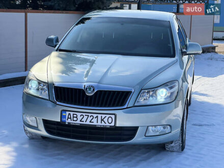 Шкода Октавія 2011 у Вінниці на Automoto.ua Зелений Шкода Октавія, об'ємом двигуна 1.6 л та пробігом 204 тис. км за 8350 $, фото 1 на Automoto.ua