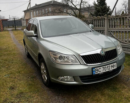 Зеленый Шкода Октавия, объемом двигателя 1.6 л и пробегом 222 тыс. км за 7700 $, фото 1 на Automoto.ua