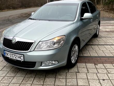 Шкода Октавия 2011 в Народичах на Automoto.ua Зеленый Шкода Октавия, объемом двигателя 1.6 л и пробегом 253 тыс. км за 8850 $, фото 1 на Automoto.ua