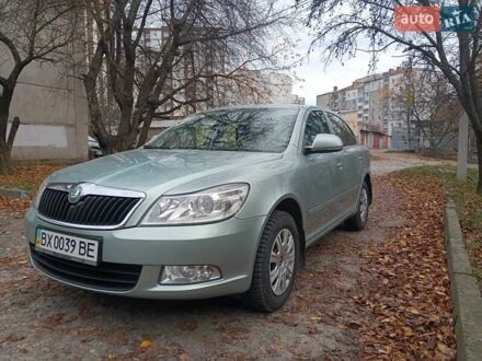 Зеленый Шкода Октавия, объемом двигателя 1.6 л и пробегом 136 тыс. км за 10300 $, фото 1 на Automoto.ua