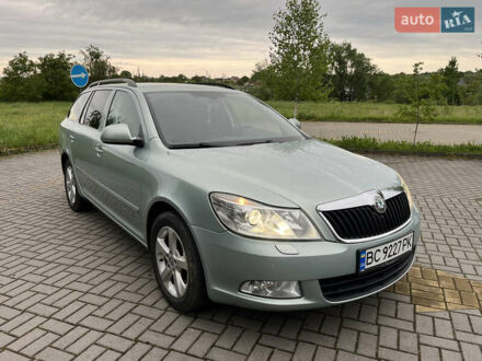 Шкода Октавия 2012 в Дрогобыче на Automoto.ua Зеленый Шкода Октавия, объемом двигателя 2 л и пробегом 229 тыс. км за 9048 $, фото 1 на Automoto.ua