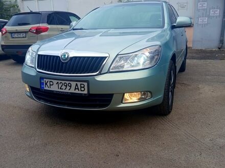 Шкода Октавия 2012 в Запорожье на Automoto.ua Зеленый Шкода Октавия, объемом двигателя 1.8 л и пробегом 227 тыс. км за 8200 $, фото 1 на Automoto.ua