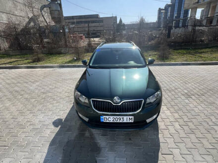 Шкода Октавия 2014 в Львове на Automoto.ua Зеленый Шкода Октавия, объемом двигателя 2 л и пробегом 235 тыс. км за 11000 $, фото 1 на Automoto.ua