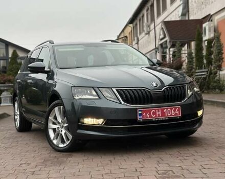 Зеленый Шкода Октавия, объемом двигателя 2 л и пробегом 205 тыс. км за 14999 $, фото 1 на Automoto.ua