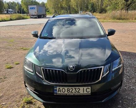 Зелений Шкода Октавія, об'ємом двигуна 1.97 л та пробігом 250 тис. км за 14500 $, фото 1 на Automoto.ua