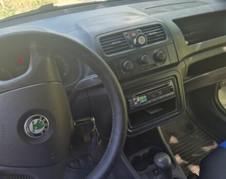 Белый Шкода Практик, объемом двигателя 1.4 л и пробегом 263 тыс. км за 4500 $, фото 5 на Automoto.ua