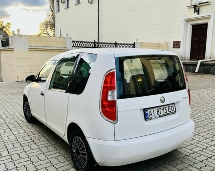 Белый Шкода Практик, объемом двигателя 1.2 л и пробегом 250 тыс. км за 2850 $, фото 3 на Automoto.ua