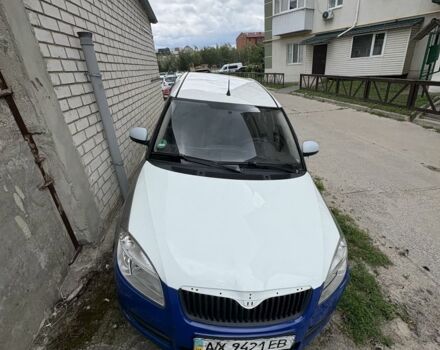 Белый Шкода Практик, объемом двигателя 1.4 л и пробегом 337 тыс. км за 3500 $, фото 1 на Automoto.ua