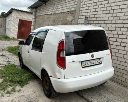 Белый Шкода Практик, объемом двигателя 1.4 л и пробегом 337 тыс. км за 3500 $, фото 4 на Automoto.ua