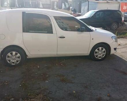 Шкода Практик 2010 в Ровно на Automoto.ua Белый Шкода Практик, объемом двигателя 1.2 л и пробегом 490 тыс. км за 4800 $, фото 2 на Automoto.ua