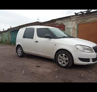 Шкода Практик 2010 в Ровно на Automoto.ua Белый Шкода Практик, объемом двигателя 1.2 л и пробегом 490 тыс. км за 4800 $, фото 19 на Automoto.ua