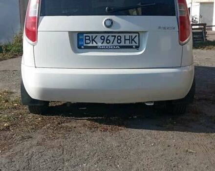 Шкода Практик 2010 в Ровно на Automoto.ua Белый Шкода Практик, объемом двигателя 1.2 л и пробегом 490 тыс. км за 4800 $, фото 3 на Automoto.ua