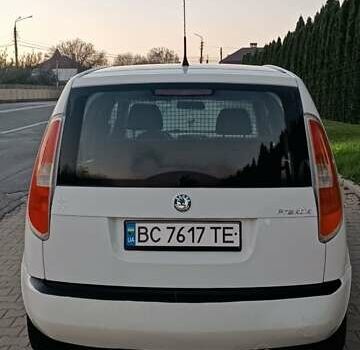 Білий Шкода Практік, об'ємом двигуна 1.2 л та пробігом 188 тис. км за 3950 $, фото 4 на Automoto.ua