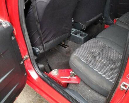 Червоний Шкода Практік, об'ємом двигуна 1.2 л та пробігом 368 тис. км за 3000 $, фото 7 на Automoto.ua