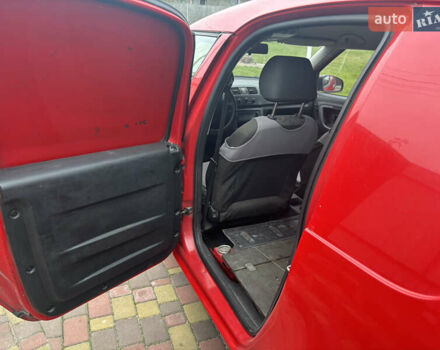 Красный Шкода Практик, объемом двигателя 12 л и пробегом 300 тыс. км за 2500 $, фото 2 на Automoto.ua