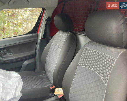 Червоний Шкода Практік, об'ємом двигуна 1.2 л та пробігом 191 тис. км за 1250 $, фото 8 на Automoto.ua